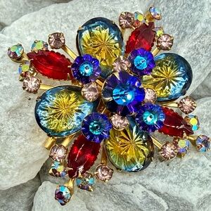 Vintage Gold Tone Starburst Brooch Molded Glass AB Rhinestone Statement